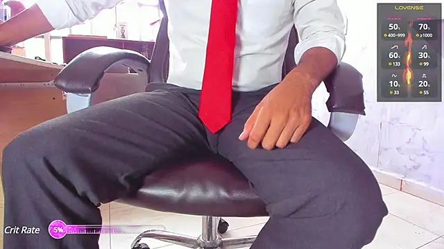 Snapshot of Hideintheoffice chatting on March 12, 2025, 4:35 pm Hideintheoffice online show from March 12, 2025, 4:35 pm