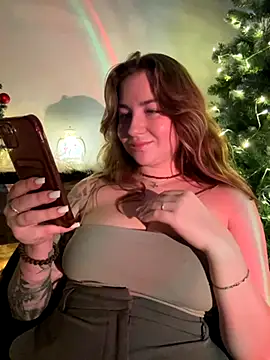 Snapshot of MayaMystic chatting on December 3, 2025, 1:10 pm MayaMystic online show from December 3, 2025, 1:10 pm