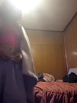 carmelbbyx22 online show from February 13, 2026, 3:12 pm