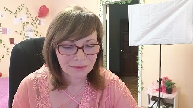 Miss Moren online show from March 18, 2026, 2:30 pm