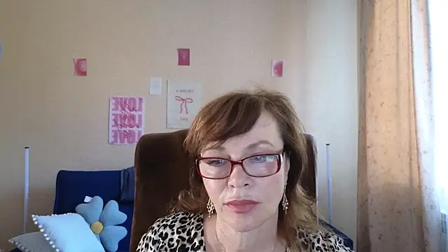 Miss Moren online show from August 8, 2026, 5:25 am