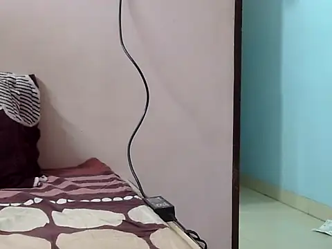 Snapshot of Housewife12 chatting on November 16, 2025, 8:30 am Housewife12 online show from November 16, 2025, 8:30 am