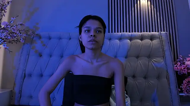 Snapshot of BrithanySummer chatting on December 14, 2025, 12:22 pm BrithanySummer online show from December 14, 2025, 12:22 pm