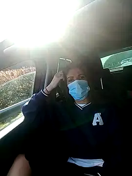 sansan2411 online show from February 20, 2025, 2:35 pm