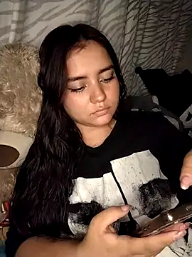 Ema kraus online show from February 23, 2025, 5:34 am