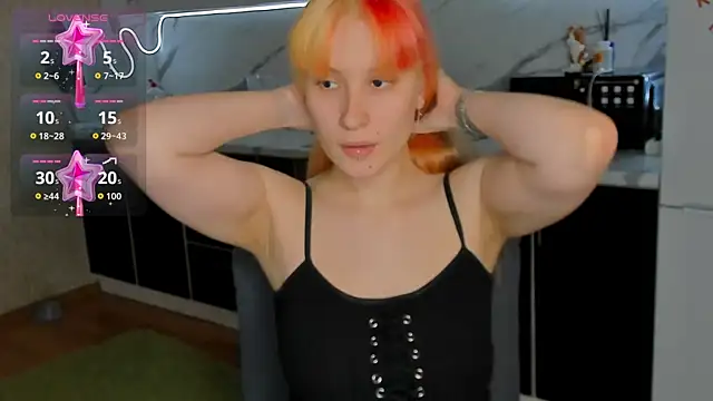 Snapshot of Sweet_white_chocolate chatting on November 12, 2025, 11:03 am Sweet white chocolate online show from November 12, 2025, 11:03 am