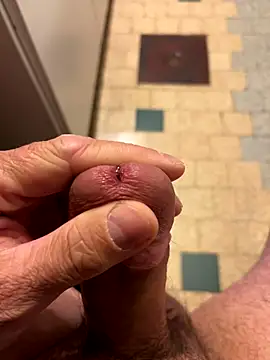 Snapshot of mikiss789 chatting on October 23, 2025, 2:54 am mikiss789 online show from October 23, 2025, 2:54 am