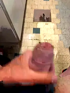 Snapshot of mikiss789 chatting on October 11, 2025, 12:28 pm mikiss789 online show from October 11, 2025, 12:28 pm