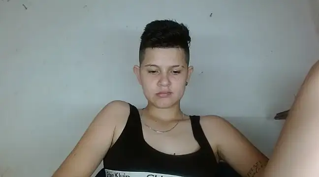 Snapshot of _amira_dalila chatting on December 28, 2024, 6:08 pm amira dalila online show from December 28, 2024, 6:08 pm