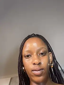 teddy04 online show from November 1, 2025, 6:30 am