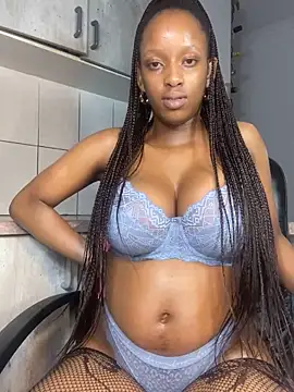 teddy04 online show from November 25, 2025, 8:09 pm