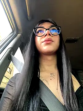 Snapshot of RoseCassie chatting on November 3, 2025, 12:53 pm RoseCassie online show from November 3, 2025, 12:53 pm