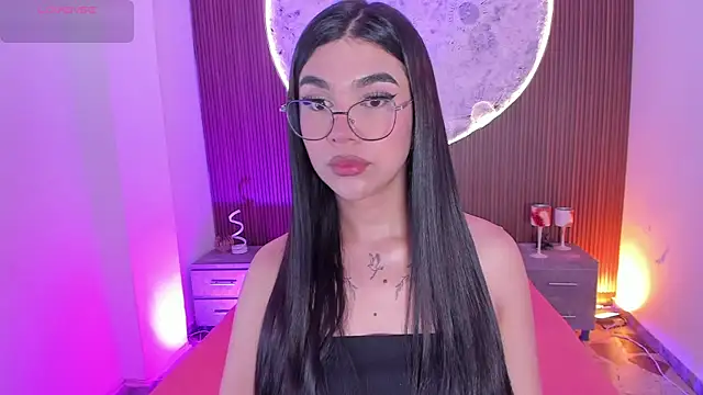 RoseCassie online show from July 22, 2026, 2:08 pm