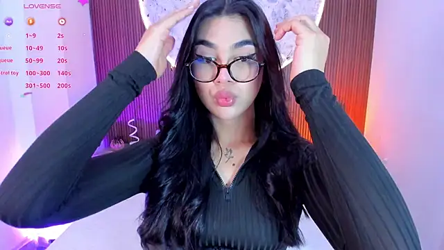 RoseCassie online show from June 6, 2026, 1:49 pm