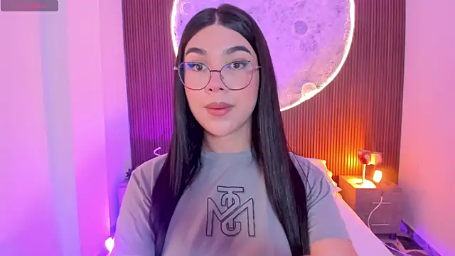 RoseCassie online show from July 13, 2026, 1:21 pm