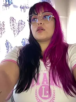 Pinky-Flower online show from February 14, 2025, 9:53 pm