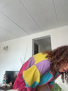 lauraltt online show from January 18, 2026, 6:55 pm