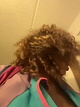 lauraltt online show from February 3, 2026, 2:53 am