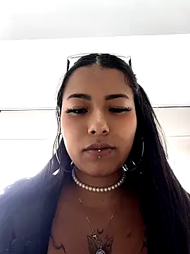 Snapshot of Katta_ossa chatting on April 13, 2026, 5:39 pm Katta ossa online show from April 13, 2026, 5:39 pm