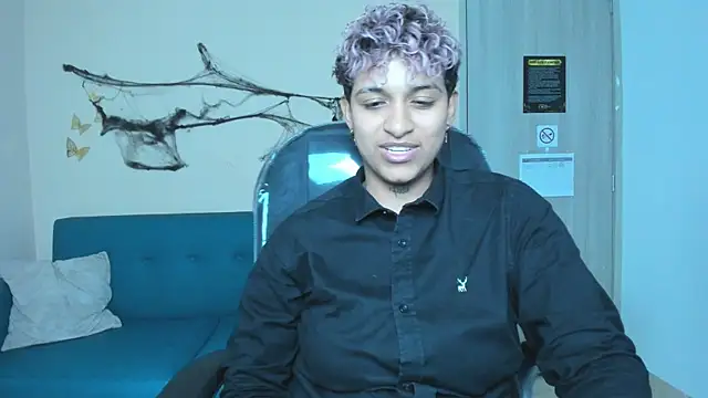 Dominick jones online show from October 31, 2025, 5:26 am