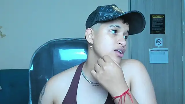 Dominick jones online show from November 6, 2025, 7:56 am