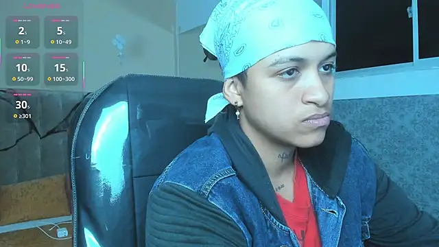 Dominick jones online show from October 30, 2025, 6:34 am