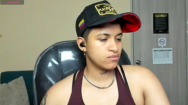 Dominick jones online show from November 21, 2025, 2:43 am