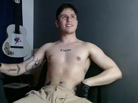 Antonello Vannucci online show from February 7, 2026, 11:02 pm