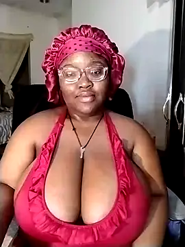 Snapshot of Damm_Bobbies chatting on July 24, 2026, 1:45 am Damm Bobbies online show from July 24, 2026, 1:45 am