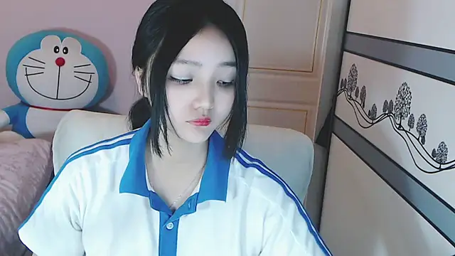 xiao-xiao-D online show from February 25, 2025, 11:43 am
