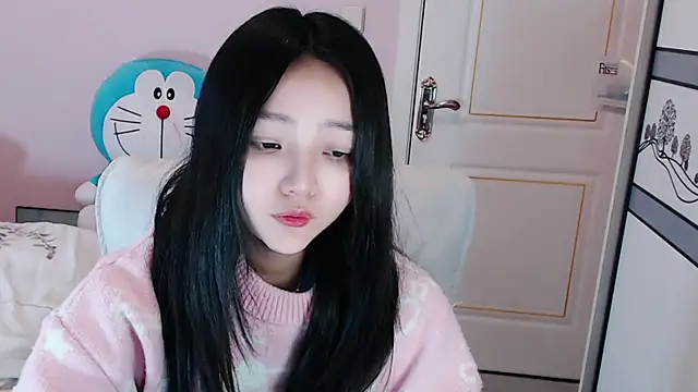 xiao-xiao-D online show from March 5, 2025, 8:21 am
