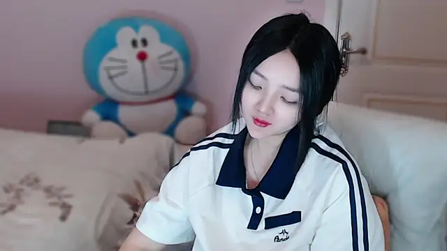 xiao-xiao-D online show from March 7, 2025, 2:12 pm