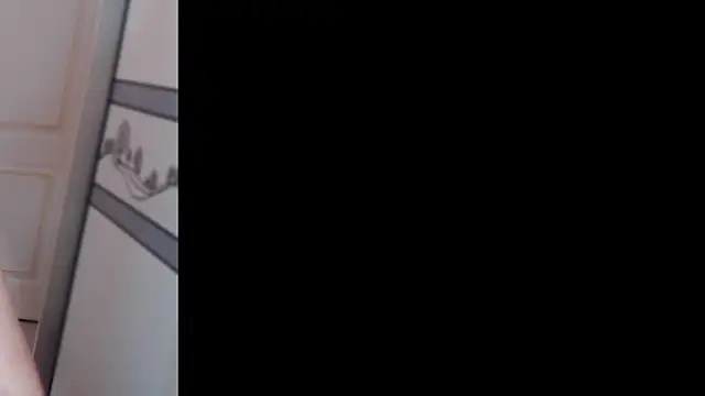 Snapshot of xiao-xiao-D chatting on November 20, 2025, 5:41 am xiao-xiao-D online show from November 20, 2025, 5:41 am