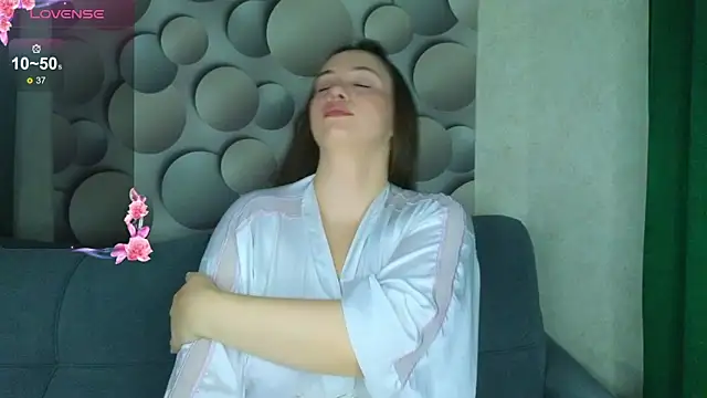 Snapshot of Cute_smile_sharon chatting on November 25, 2025, 3:40 am Cute smile sharon online show from November 25, 2025, 3:40 am