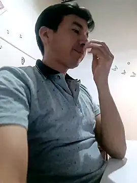 Snapshot of bisexual0007 chatting on March 15, 2025, 6:21 pm bisexual0007 online show from March 15, 2025, 6:21 pm