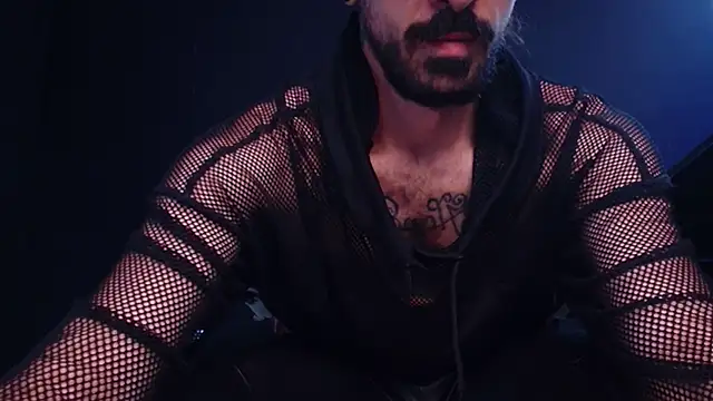 Snapshot of AxelColton chatting on October 23, 2025, 10:25 am AxelColton online show from October 23, 2025, 10:25 am