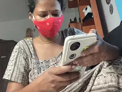 Snapshot of Tamil_Sanjana_ chatting on April 12, 2026, 1:09 am Tamil Sanjana online show from April 12, 2026, 1:09 am
