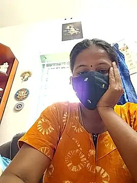 Snapshot of Tamil_Sanjana_ chatting on May 3, 2026, 6:51 am Tamil Sanjana online show from May 3, 2026, 6:51 am