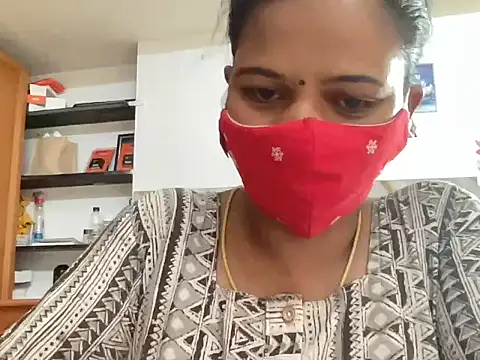 Snapshot of Tamil_Sanjana_ chatting on April 11, 2026, 10:30 am Tamil Sanjana online show from April 11, 2026, 10:30 am