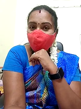Snapshot of Tamil_angel_ chatting on February 17, 2025, 8:49 pm Tamil angel online show from February 17, 2025, 8:49 pm