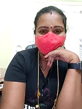 Snapshot of Tamil_angel_ chatting on February 12, 2025, 11:30 pm Tamil angel online show from February 12, 2025, 11:30 pm
