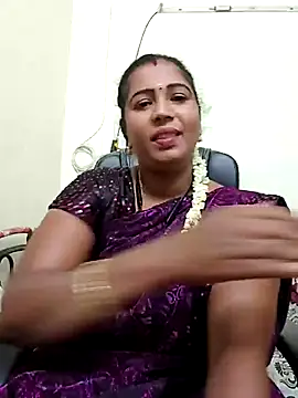 Snapshot of Tamil_angel_ chatting on March 12, 2025, 9:13 pm Tamil angel online show from March 12, 2025, 9:13 pm
