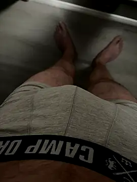 Snapshot of BobMeinster chatting on November 24, 2025, 7:14 pm BobMeinster online show from November 24, 2025, 7:14 pm