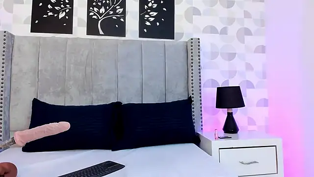 Snapshot of ashly__ms chatting on March 6, 2026, 1:50 pm ashly ms online show from March 6, 2026, 1:50 pm