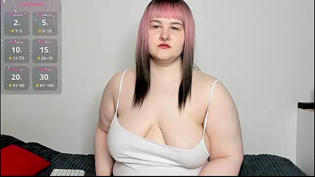 Snapshot of Anna_Nott chatting on August 5, 2026, 6:40 am Anna Nott online show from August 5, 2026, 6:40 am