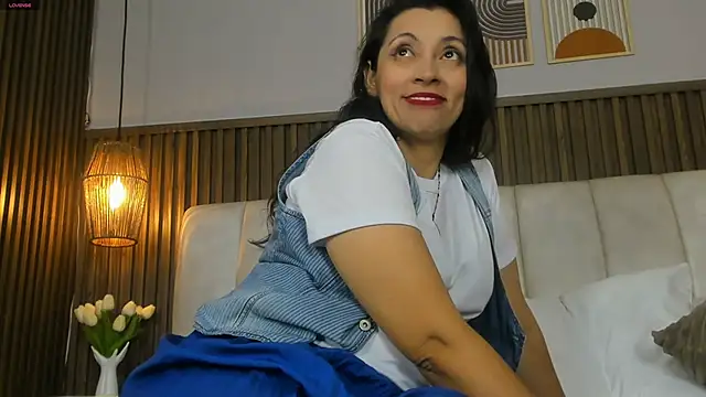 Snapshot of PerlaPreciosa chatting on June 12, 2026, 3:48 am PerlaPreciosa online show from June 12, 2026, 3:48 am