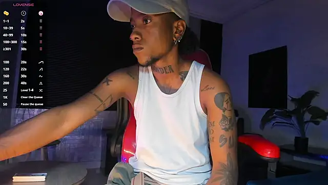 JhonyMiller  online show from April 28, 2026, 2:27 am
