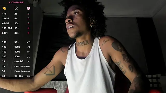 Snapshot of JhonyMiller_ chatting on March 12, 2026, 8:46 pm JhonyMiller online show from March 12, 2026, 8:46 pm