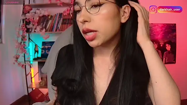 Snapshot of Sweet_Nyx chatting on June 9, 2026, 10:11 pm Sweet Nyx online show from June 9, 2026, 10:11 pm