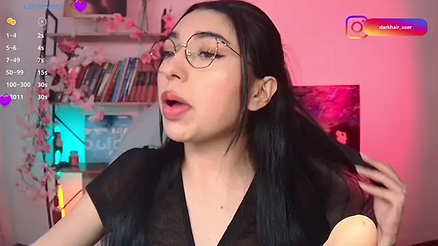 Snapshot of Sweet_Nyx chatting on June 20, 2026, 11:32 pm Sweet Nyx online show from June 20, 2026, 11:32 pm